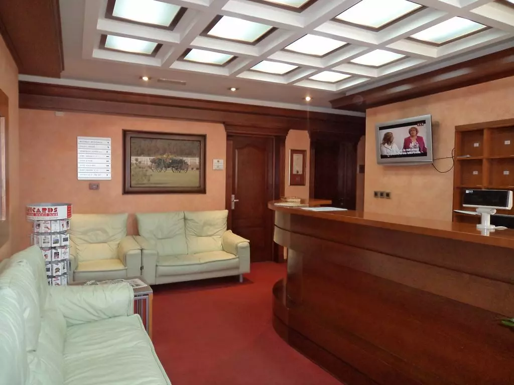 hotel_panorama city inn_novi_sad_shabavizparvaz_18.jpg